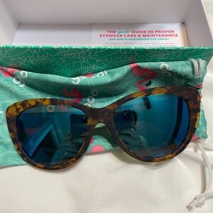 Goodr tortoise cat eye polarized sunglasses
